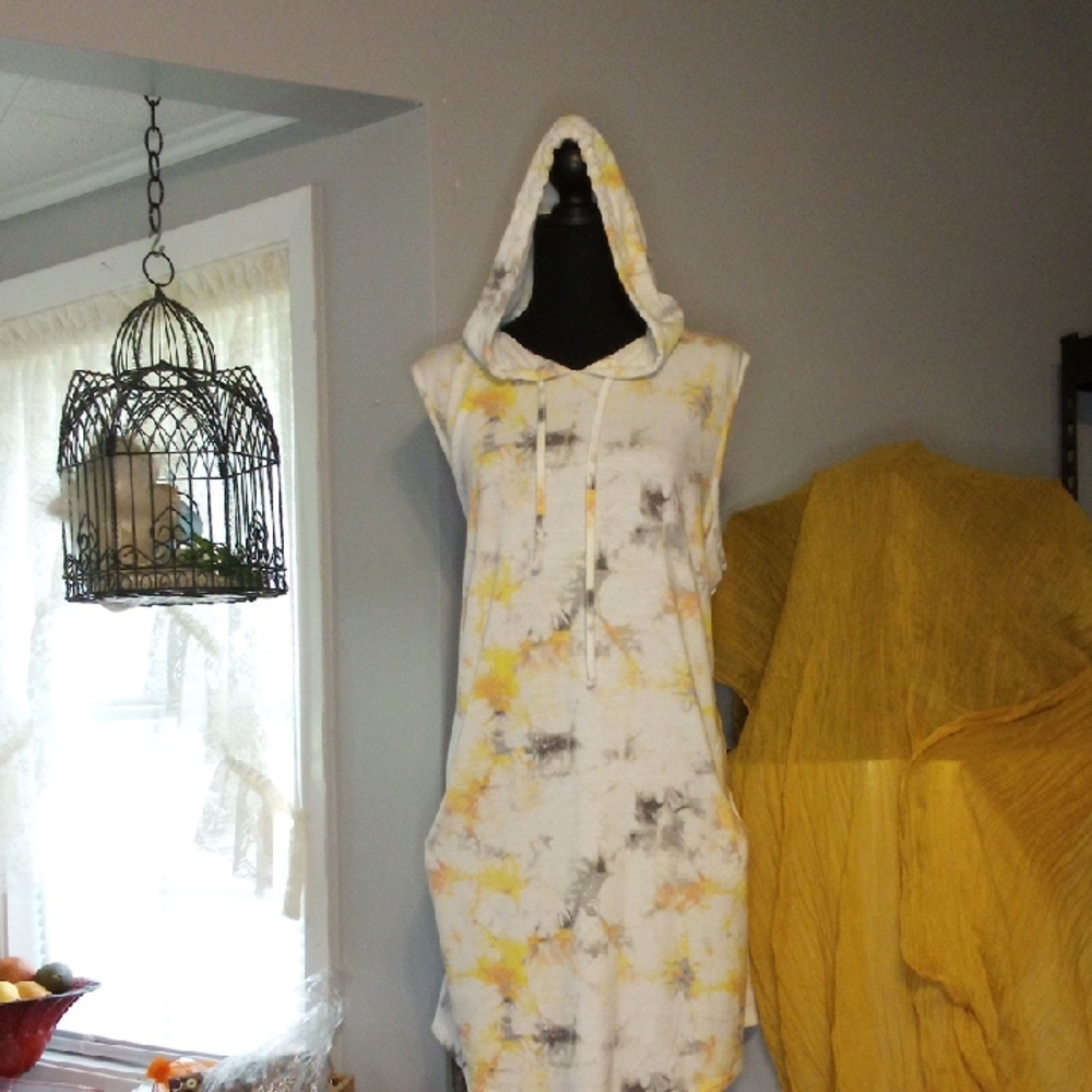 3/$25 Tie-Dye Sleeveless Hoodie Dress Swim Cover Up By Live Well Active Size XL